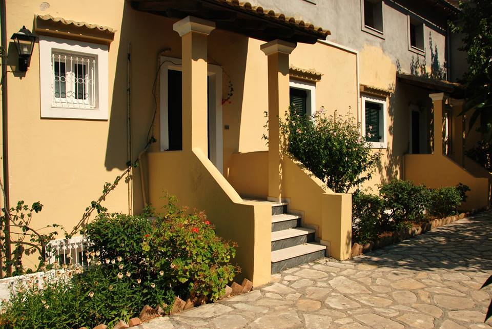 Corfu Hotel Apartments 바니체스 외부 사진